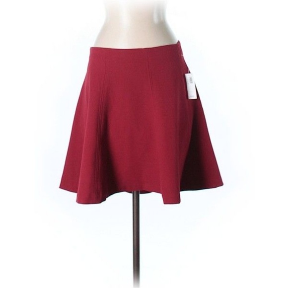 Old Navy Dresses & Skirts - Old Navy Plus Size Red Fit & Flare Skirt